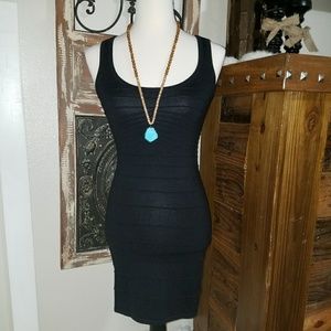 Black bodycon dress